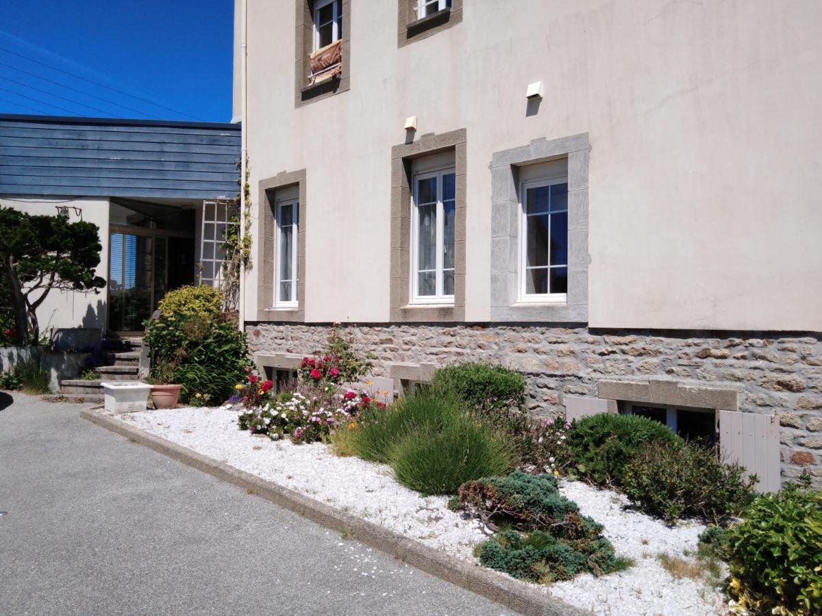 Le Studio Du Ris Douarnenez Exterior photo